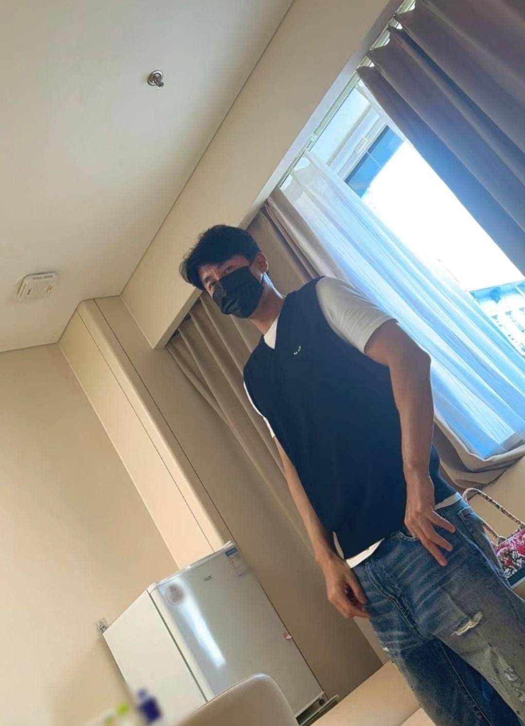 杜淳妻子王灿暴饮暴食导致住院,全麻检查后晒照曝体重惊人79斤!