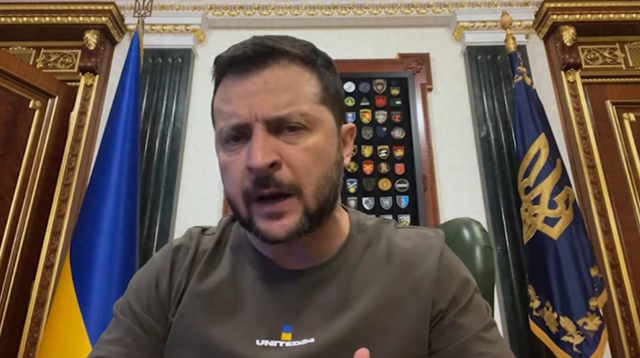 铁腕普京打开"智慧锦囊",一键刷新军火库,核弹何时上膛?