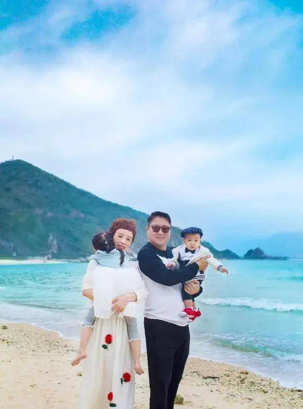 "孔雀公主"金巧巧的情史;准备嫁给吴启华,却转身嫁给博纳老板_于东