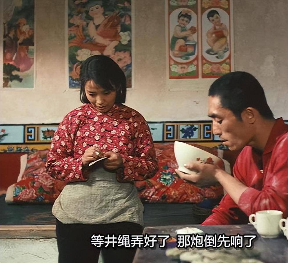 1986年,吕丽萍凭借张艺谋的电影《老井》摘下百花奖与金鸡奖双冠"影后