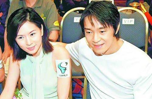 和女友罗慧娟聚少离多分歧渐显更要命的是,周星驰的母亲凌宝儿很不