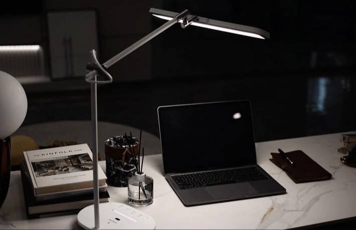 灯具防蓝光是什么意思？护眼灯蓝光危害等级的分类