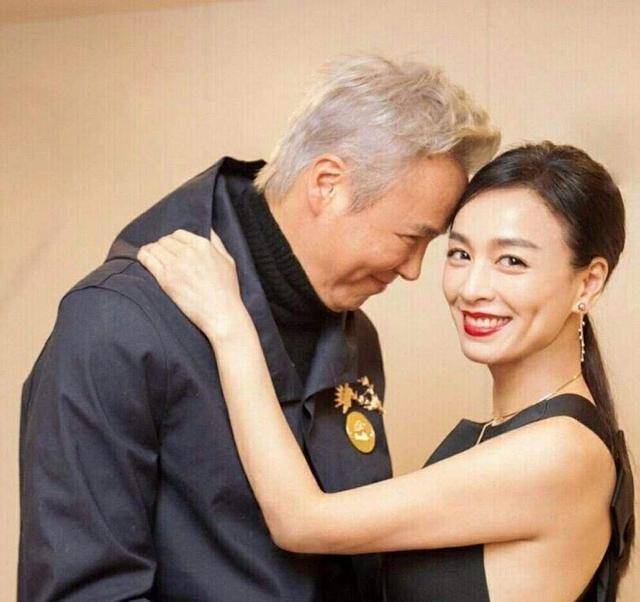 林瑞阳离婚后,时隔多年前妻旧事重提,新锤张庭曾是小三?