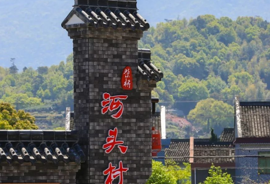 声名鹊起不仅是因为花卉更多的是这里的河头河头村位于北仑区柴桥街道