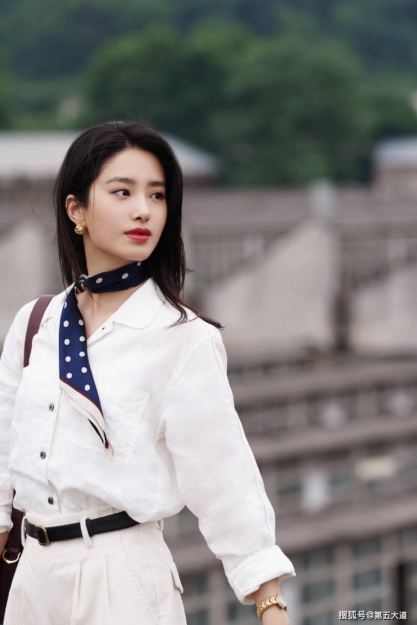 杨采钰和张佳宁同框,根本不在一个水平线_角色_梁思申_时候