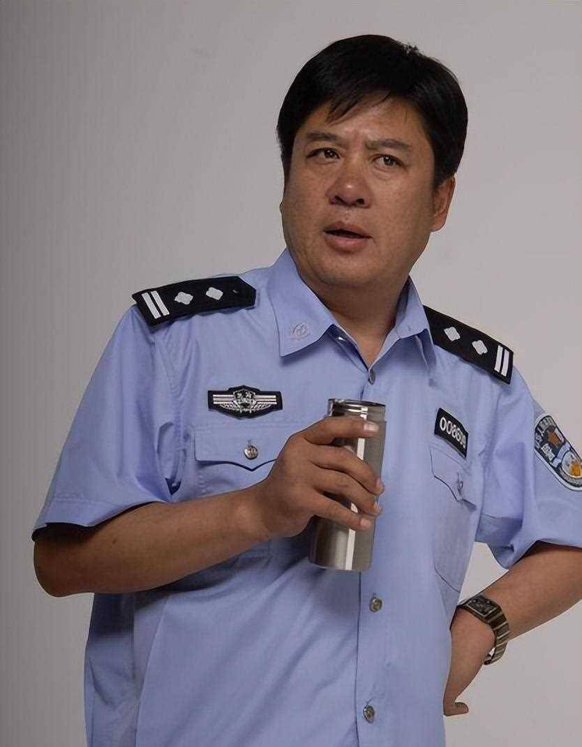 演员张潮:62岁再婚,娶小20岁娇妻,成为父亲!_生活_张艺兴_挑战