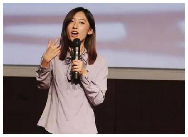 晒大肚照美艳动人,从哈佛毕业嫁圈外老公_孙雨朦_姐妹_孙雨彤