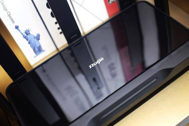 信号超强 游戏加速 锐捷黑豹X30E Pro路由器