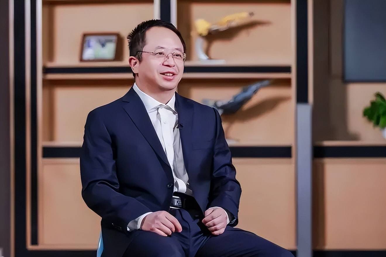 奇虎360老板周鸿祎,34岁卖掉公司赚了6亿,离婚分给前妻90亿_时候_中国