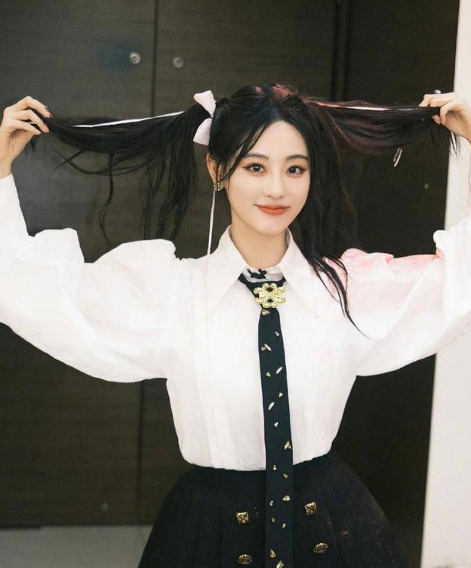 褚丹闹大了,牵连迪丽热巴?_祝绪丹_事件_合同