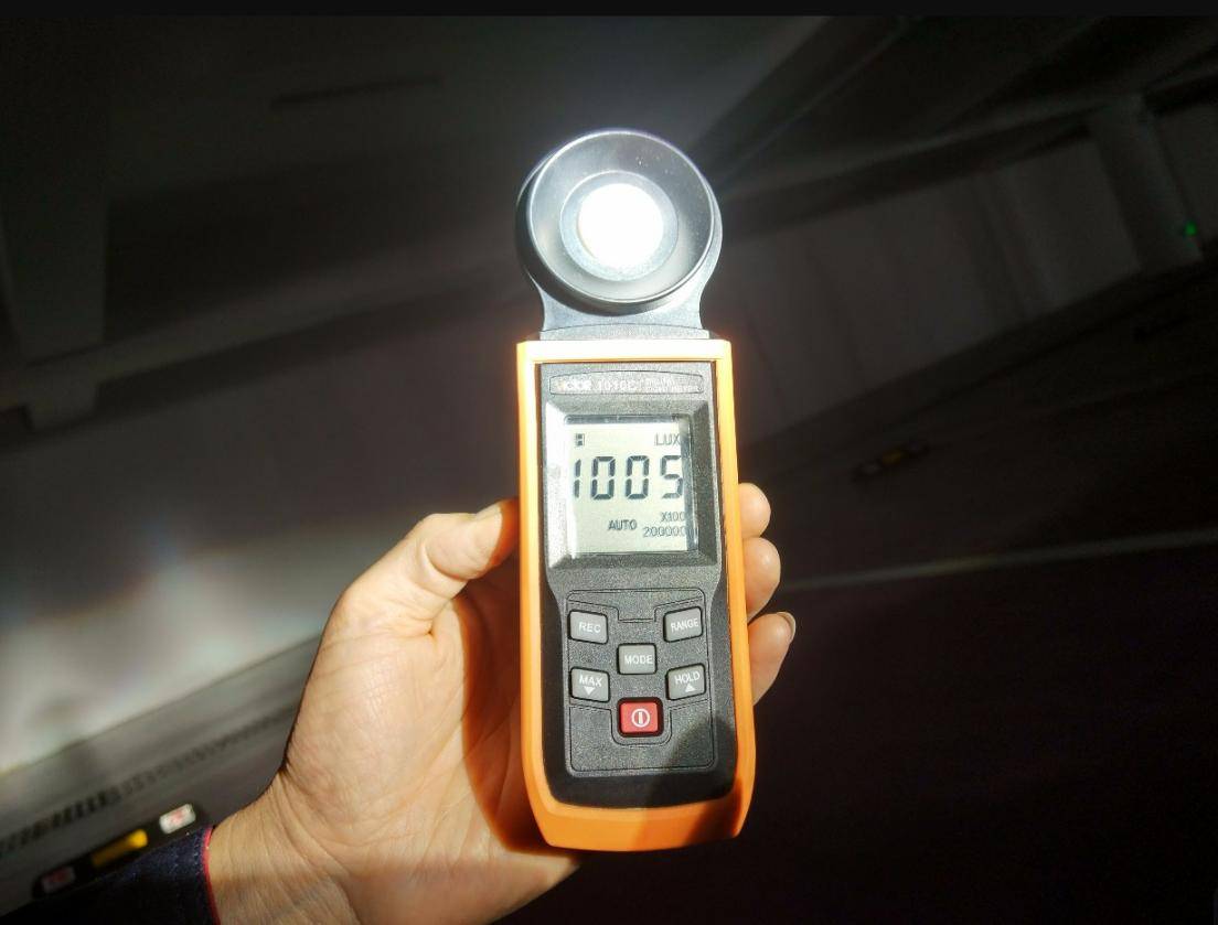 用护眼灯到底好不好呢?聊聊护眼台灯那些事儿