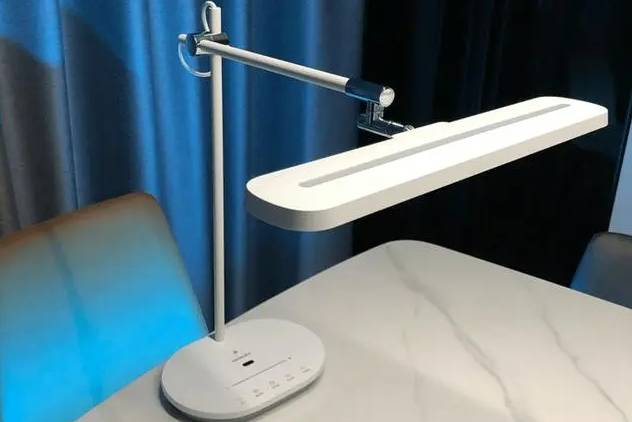 用护眼灯到底好不好呢?聊聊护眼台灯那些事儿