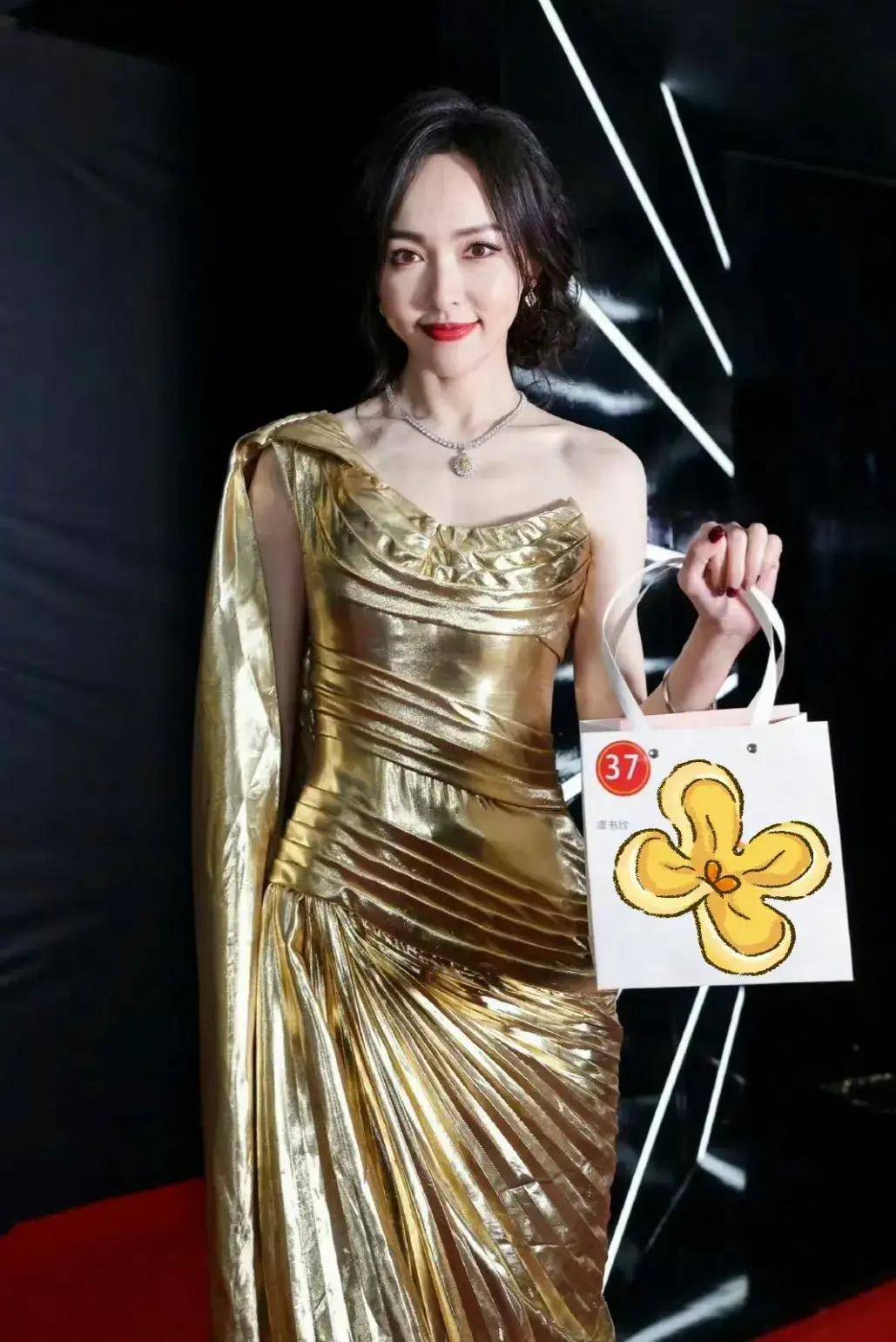 唐嫣虞书欣让我知道了,精神富养比所谓的有钱更重要_人生_内核_心态