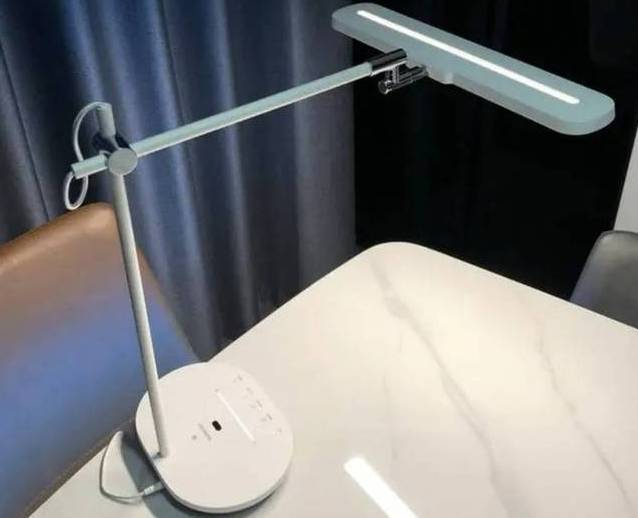 护眼台灯到底有没有用?护眼台灯的好处