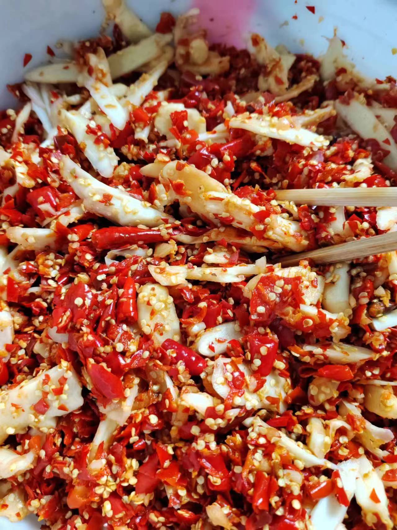 自贡沿滩: 心芦农场负责人杨紫娟 用勤劳双手托起乡村经济发展_养殖