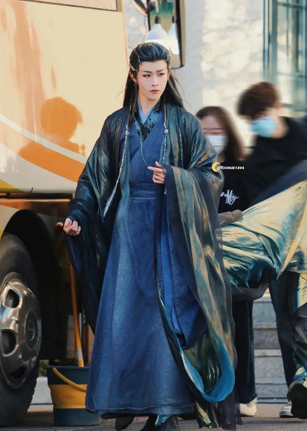 17娱乐瓜:热巴龚俊肖战李现唐嫣罗云熙朱一龙李沁谭松韵田嘉瑞_时尚