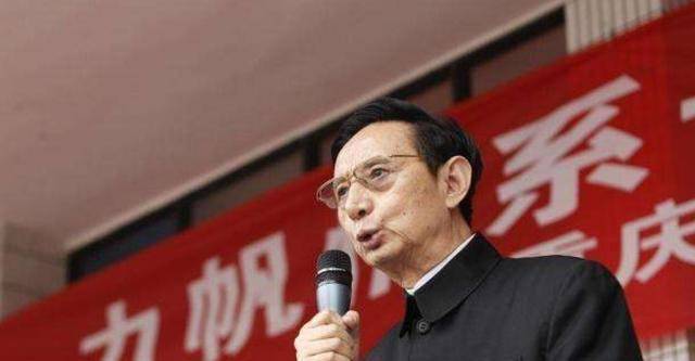 力帆摩托创始人——重庆首富尹明善的江湖路_汽车_公司_品牌