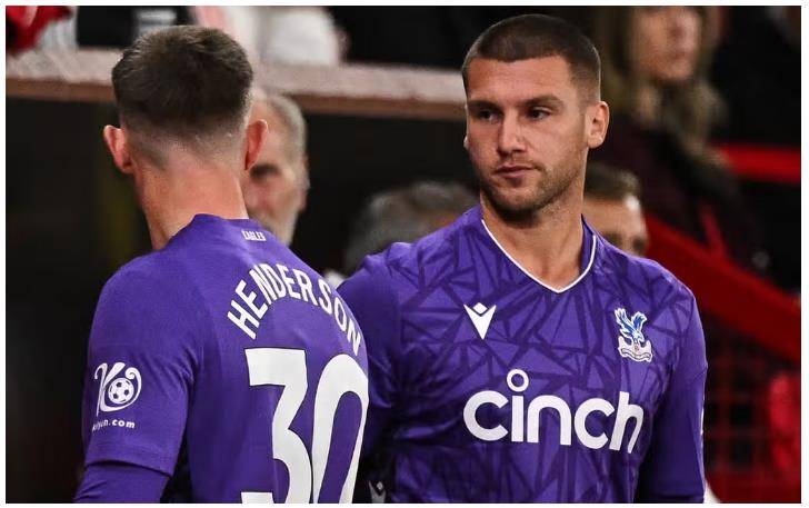 队长爆料:罗马解雇穆帅,水晶宫一门复出,英超何老大禁赛结束_莱奥_本