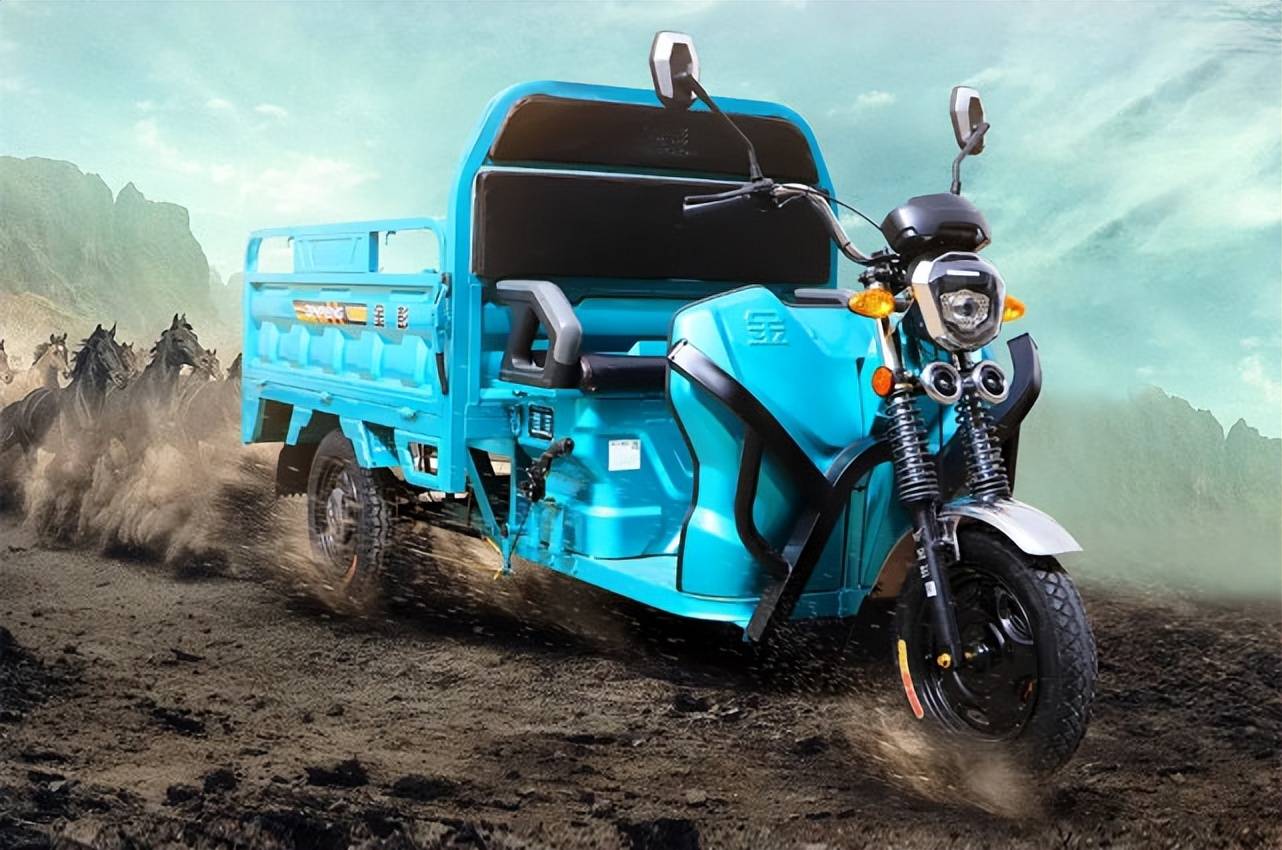 国产三轮车出口海外获好评:外国人用三轮车做什么,可以上牌吗?