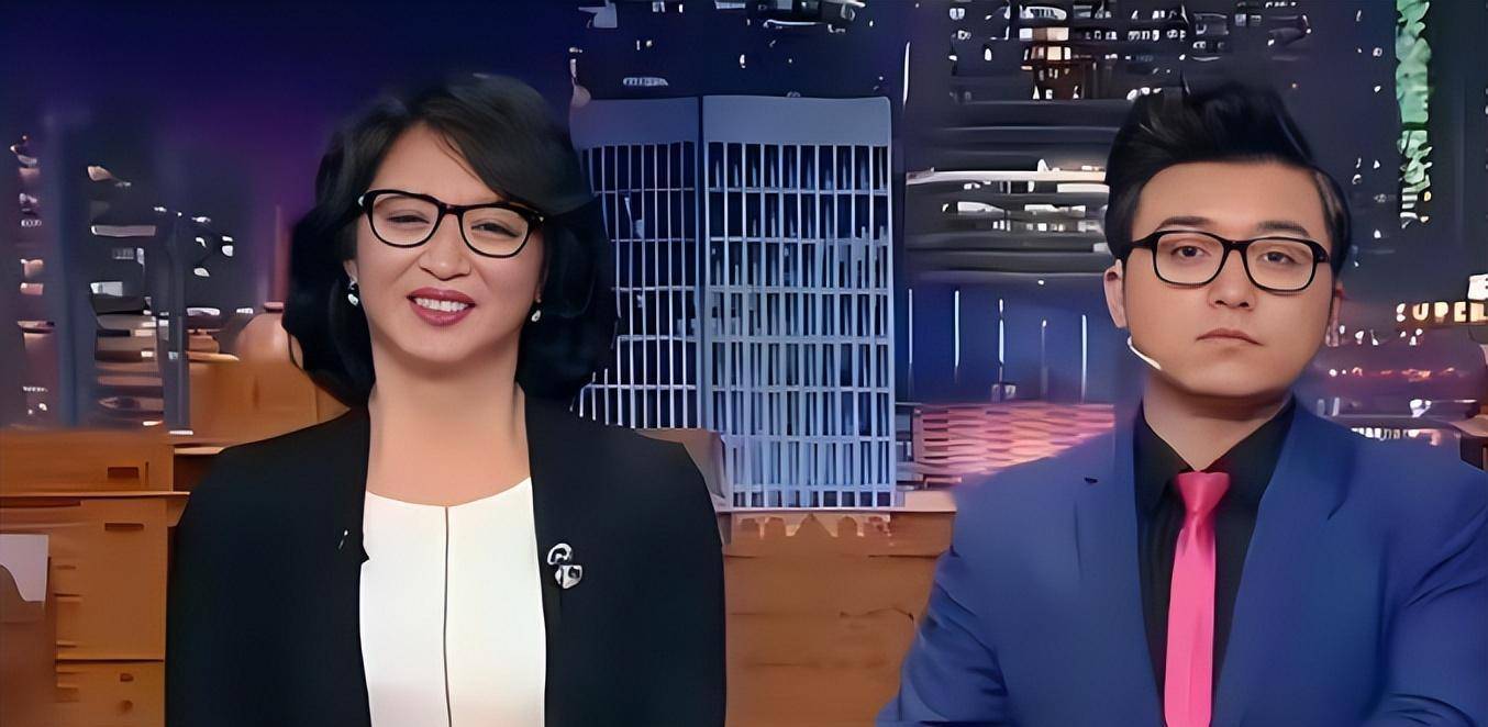 来到了上海,成为了"星空卫视"旗下的一名主持人一,被金星"点名"成为