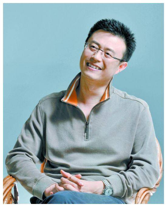 主持人白燕升:因戏曲而生,婚后不久妻子瘫痪,如今有儿女很幸福_节目