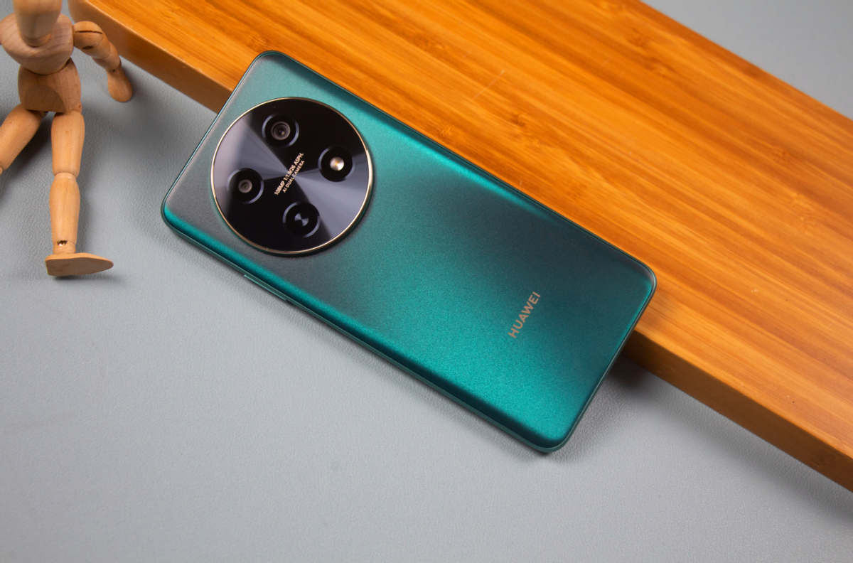 此外,华为畅享系列手机还搭载了最新的harmonyos 4,不仅带来了更流畅