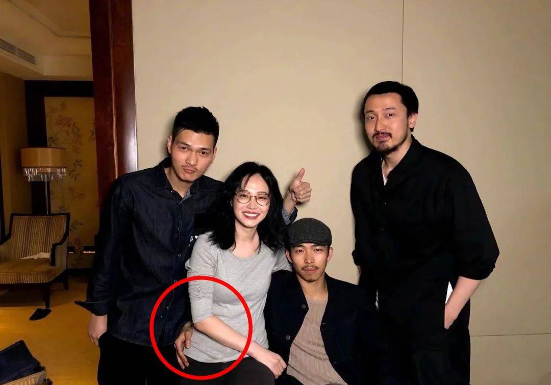 一夜之间失恋了……_谭卓_章宇_cp