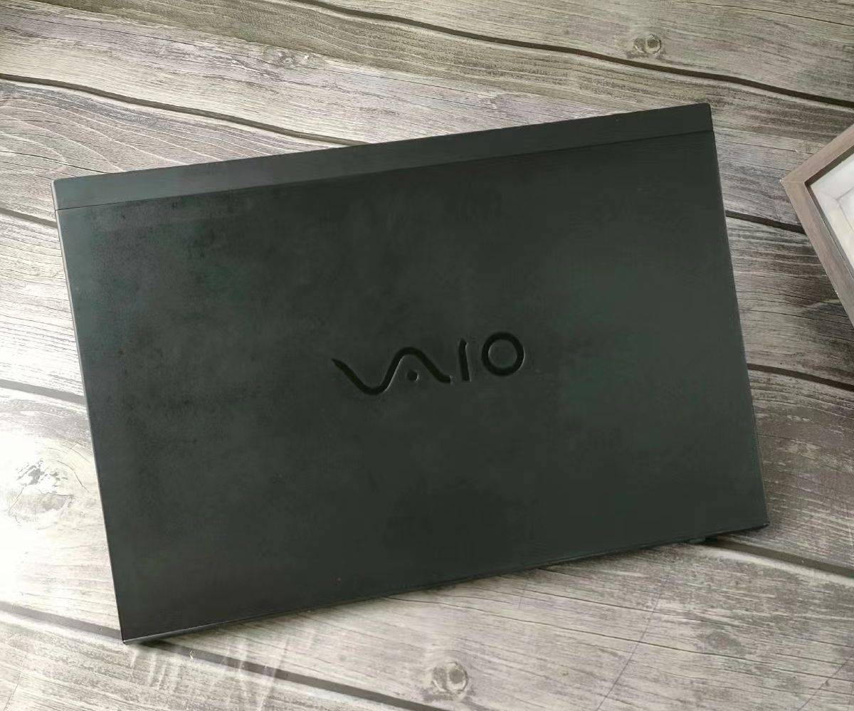 这台索尼vjs132笔记本,是一部采用了13.