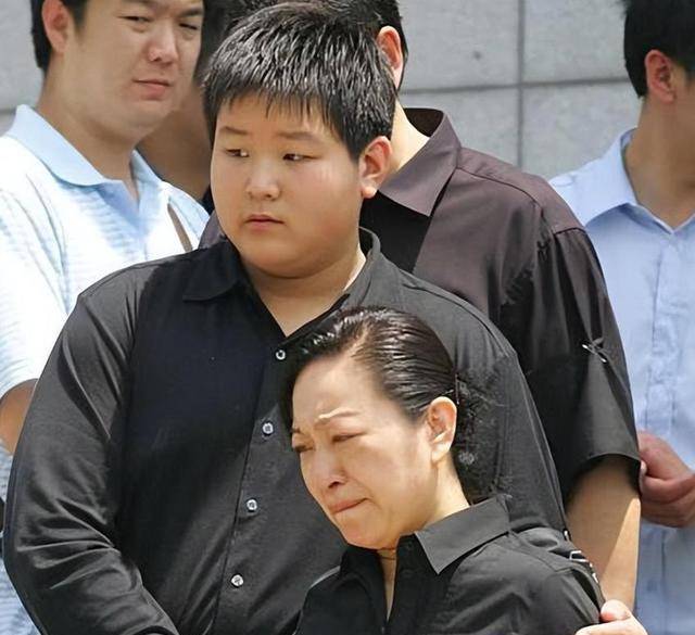 工作_柳智弘_罗静