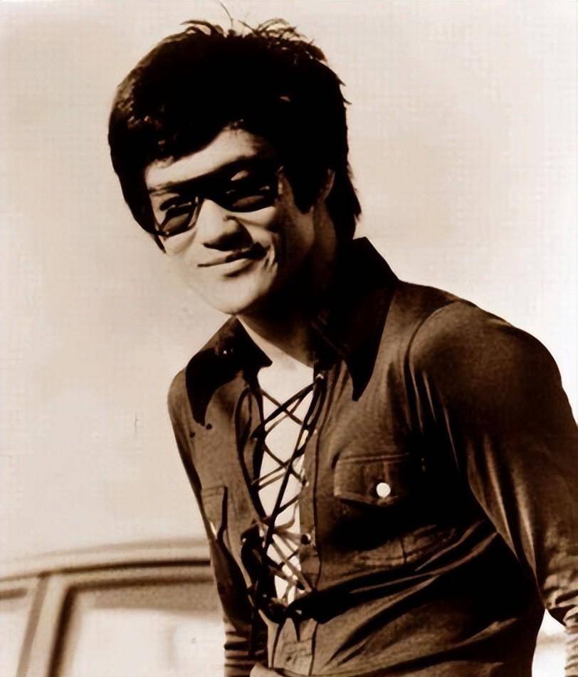 皮埃尔伯顿采访李小龙,一个优秀主持人采访顶级武术家_老朋友_电影