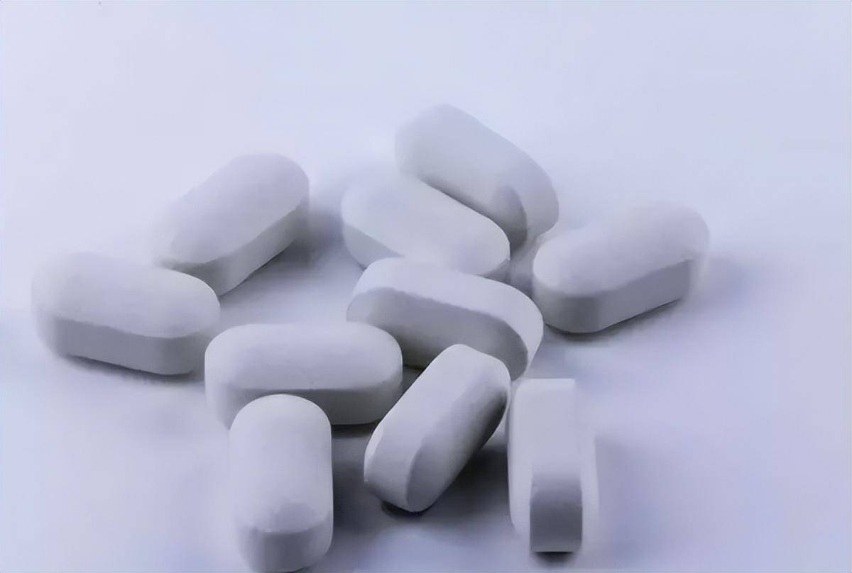 再三忠告:除了头孢,这5类药也别沾酒_药物_酒精_代谢