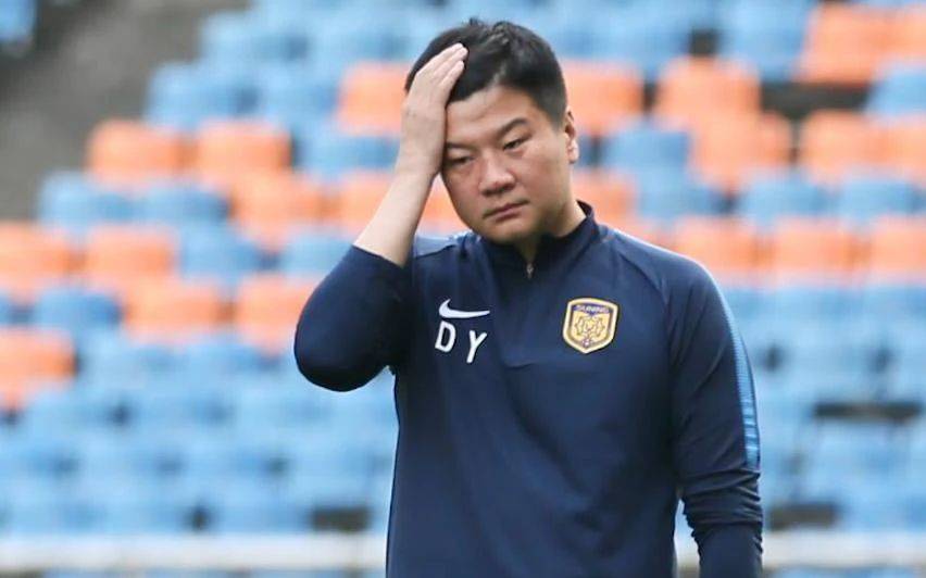 李金羽执教的前2队已全部解散:现云南玉昆也无缘准入!_挑战_足球_中国