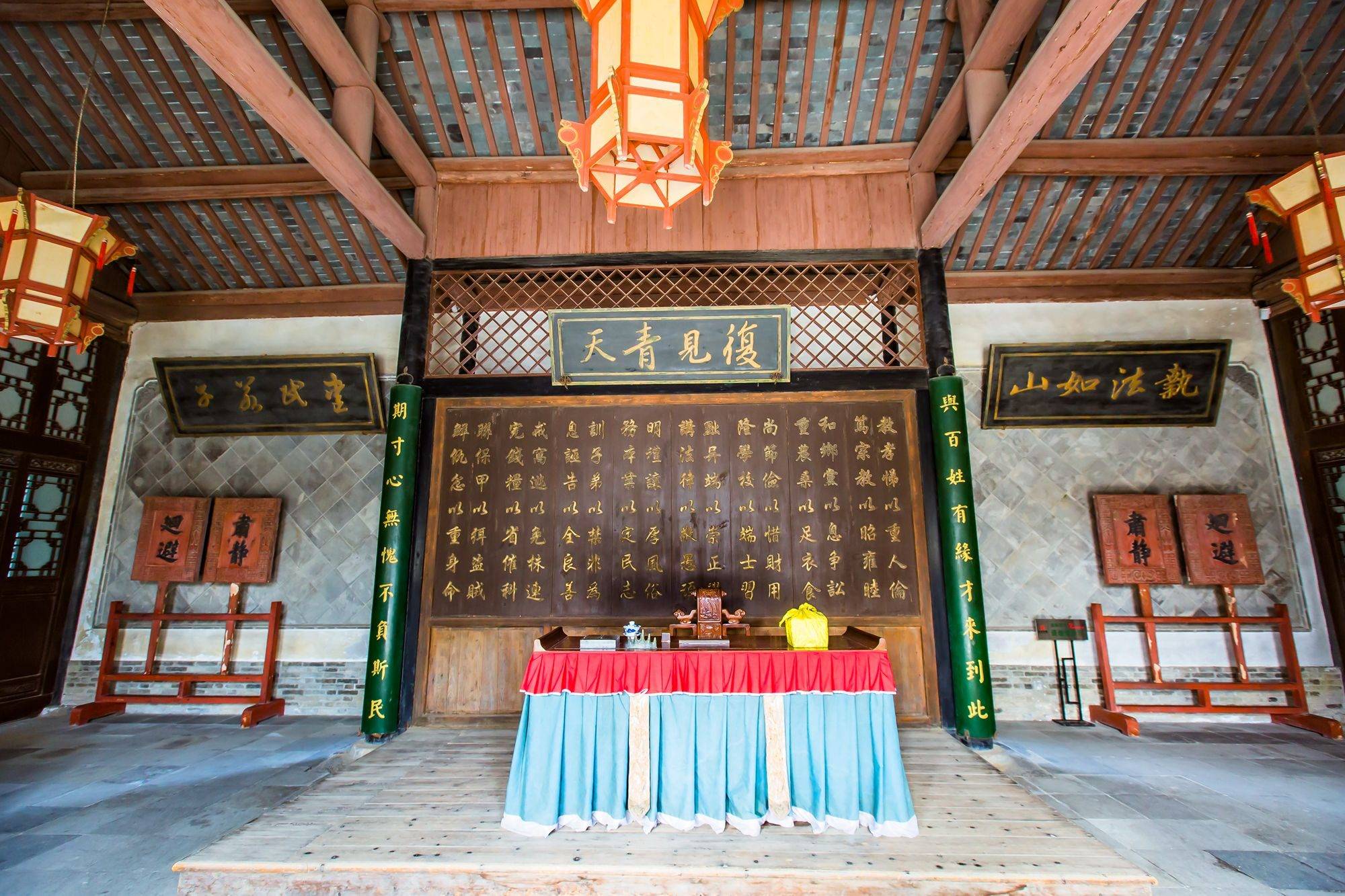 江苏淮安有一座淮安府署,始建于南宋,国内现存最大的古代官府