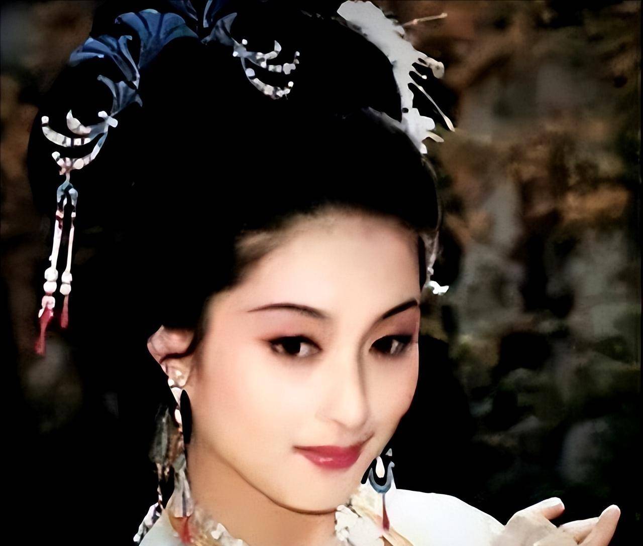 她,是"最美西施",美过陈红,巅峰为爱息影,如今63岁过得怎样_董智芝