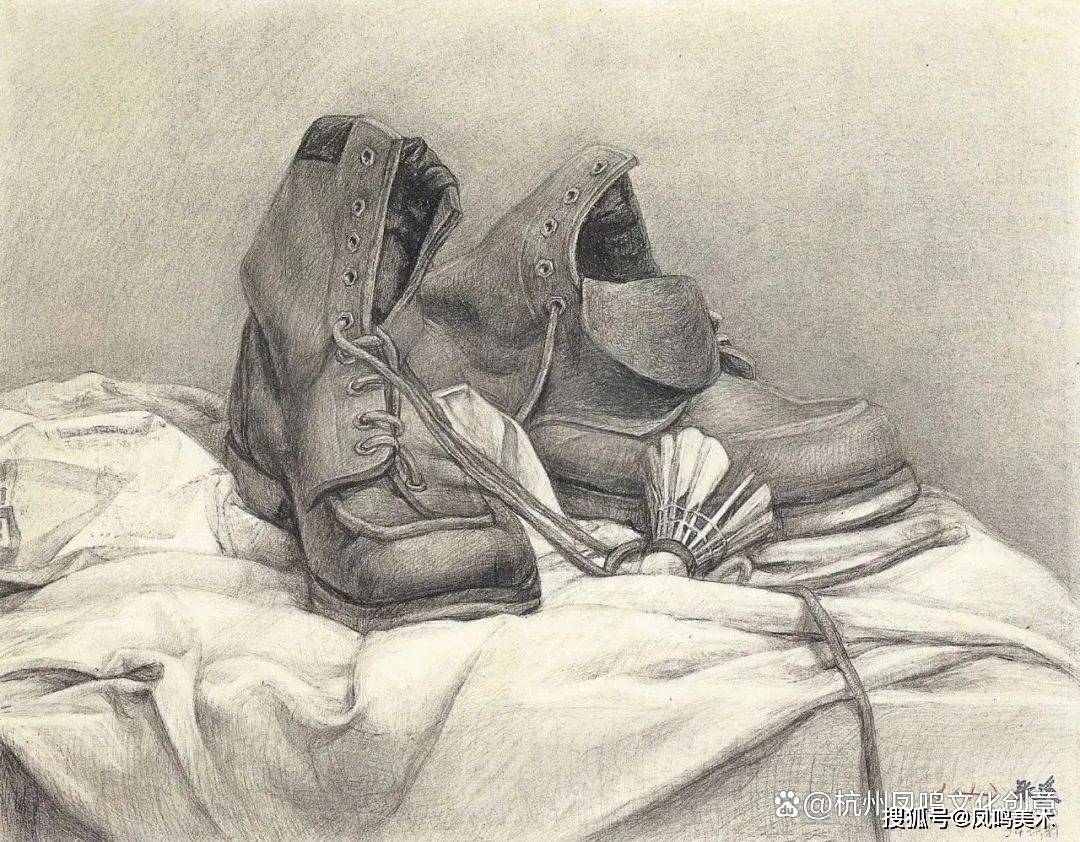 美院附中集训:中央美院附中素描静物作品欣赏