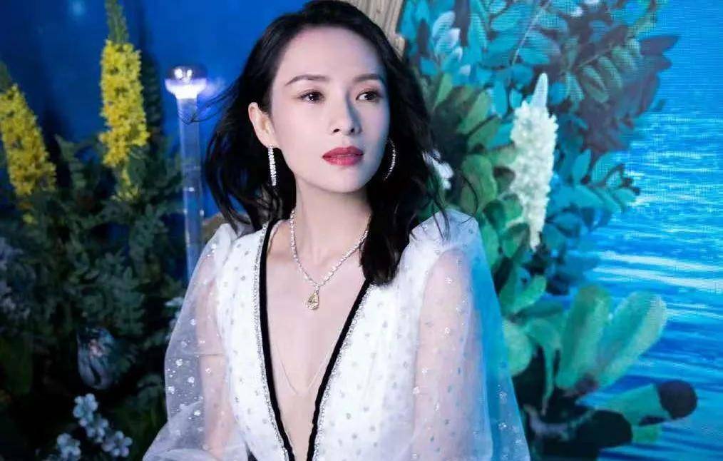 对比张艺谋曾经捧红的女明星,小花刘浩存,是老谋子看走眼了吗?