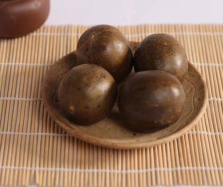 攻击嗓子的新病毒来了?嗓子疼得像吞了刀片,推荐4个缓解喉咙痛的方法