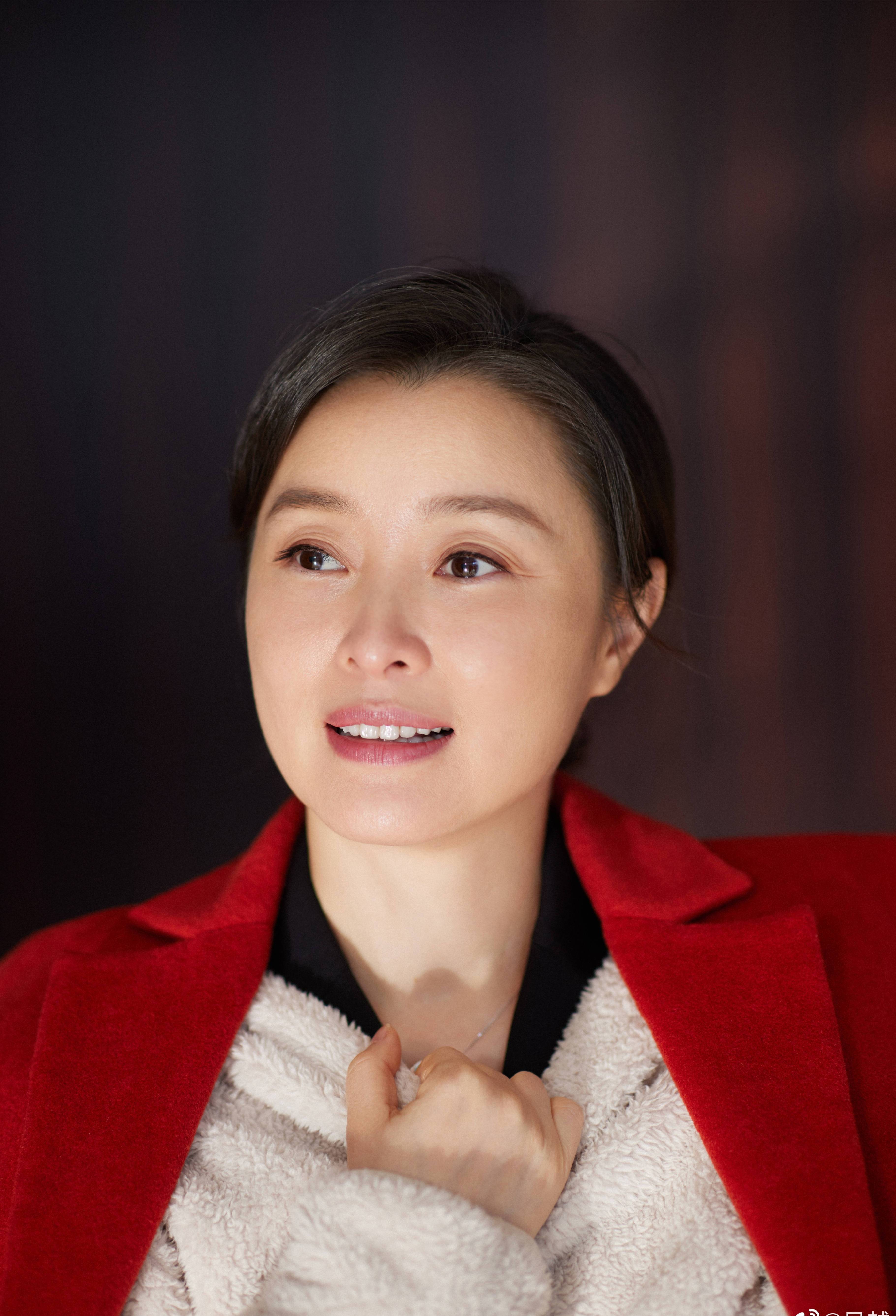 殷桃的嘴,梅婷的黑眼圈,坚决不整容的8位女星,一个比一个漂亮_演技