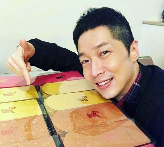 52岁前tvb艺人马浚伟太励志!