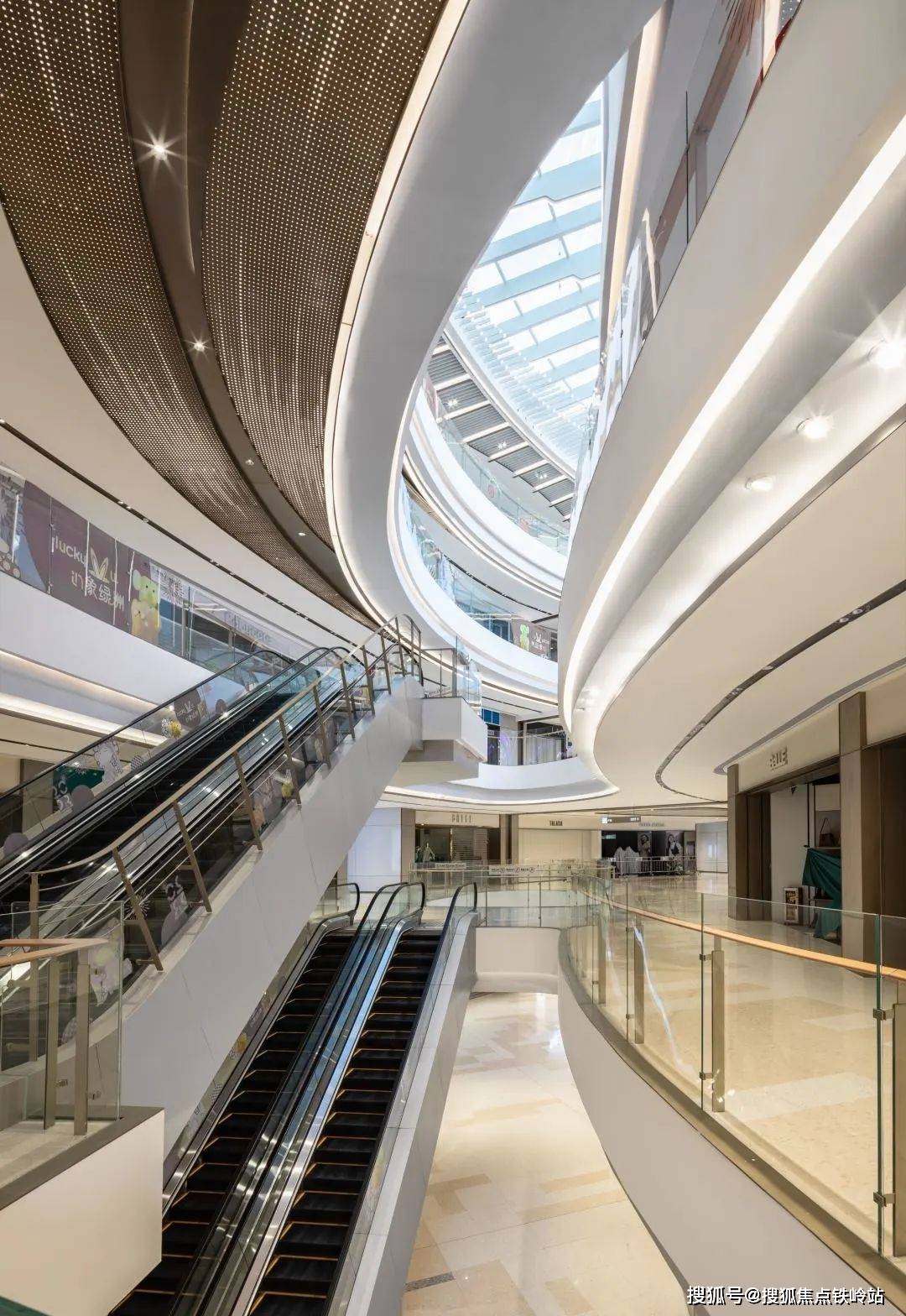 信达金茂广场售楼部电话→售楼中心首页网站→楼盘详情→24小时电话