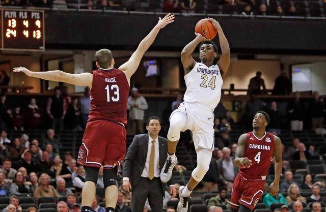 08米的臂展,静态天赋非常出色,选秀模板是克莱-汤普森/巴迪-希尔德,没