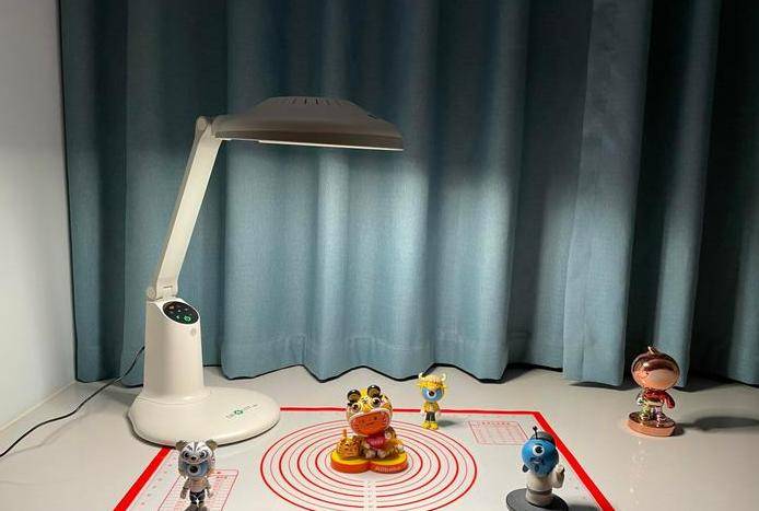 儿童护眼台灯怎么选择？一文教你如何选择儿童护眼台灯