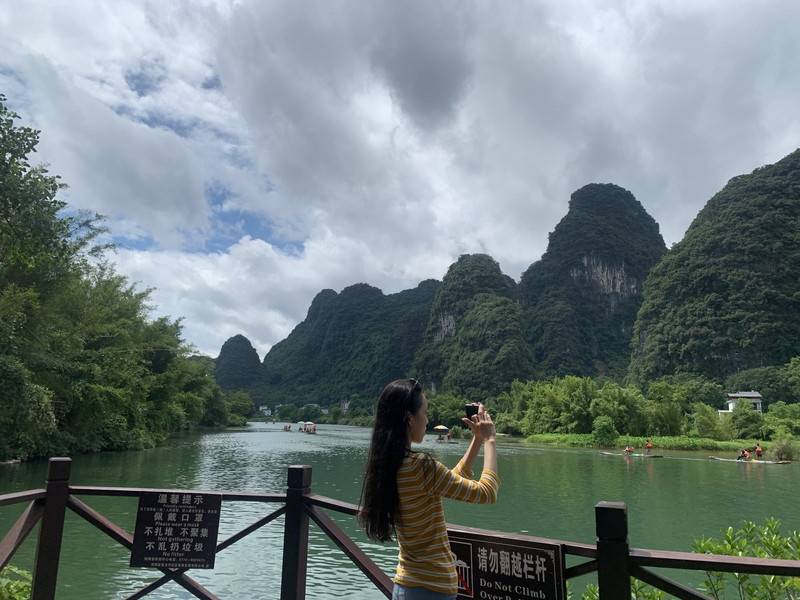 到達桂林市區,晚上住桂林第二天,興坪灕江風光→興坪古鎮→十里畫廊