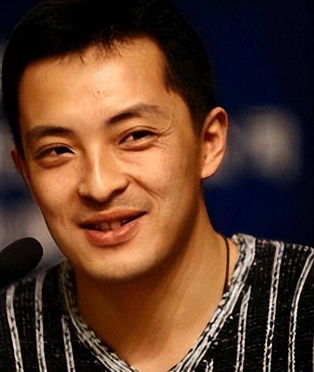 不上综艺不接广告,影帝富大龙的原则,令多少年轻演员汗颜_梦想_激励