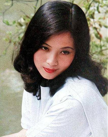 傅丽莉:嫁初恋孙淳,63岁无儿无女_角色_妻子_爸爸