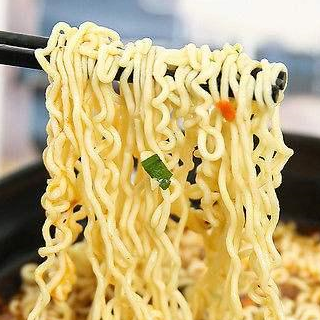 方便面固然"方便",但是对于这两种人来说,却是个大"麻烦"!