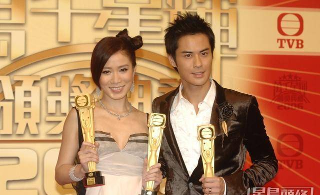 佘诗曼夺最佳女主角成三料视后,绯闻男友近20位仅认恋两男_谢诗曼