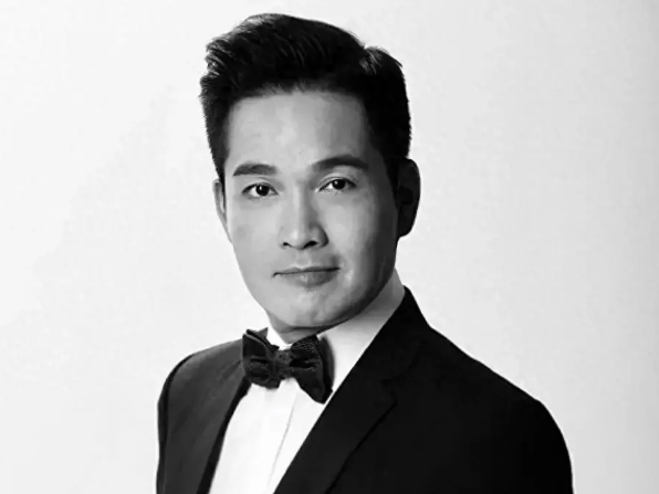 原创56岁tvb男演员郑启泰去世才求婚成功女友网友感慨是好演员