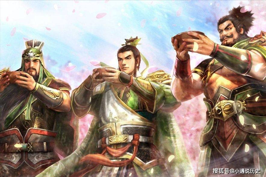 在长期的共同战斗中,关羽与刘备,张飞结下了深厚的友谊,成为了桃园三