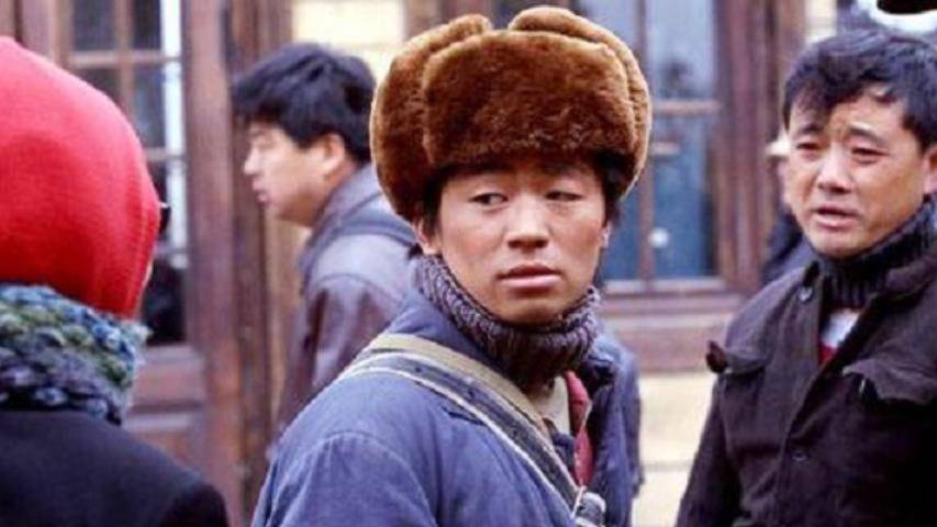 横店群演现状:工资只有2千,人数超过20万,人人都想成为王宝强_小时